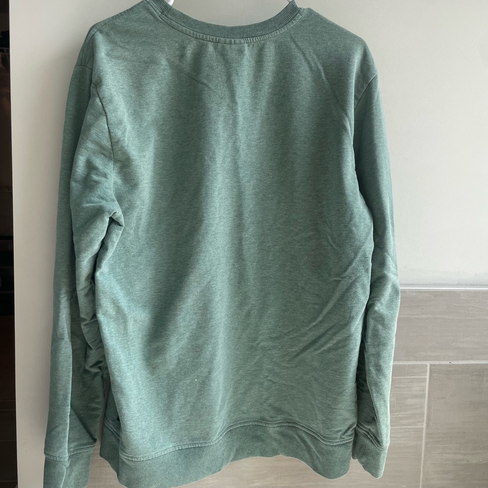 Patagonia Sweatshirt, Size M, Condition Used, Color Green
